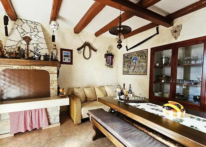 Beautiful Casa Milena With Pool In Visnjan