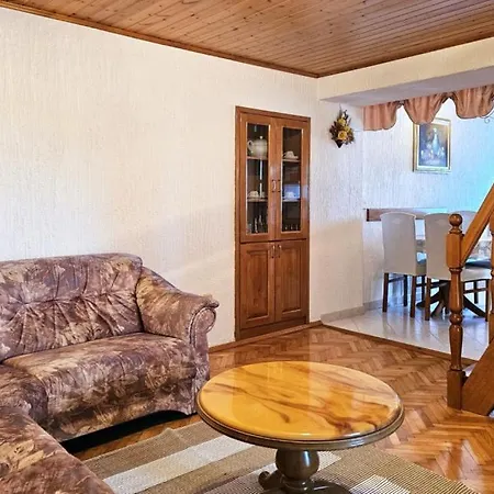 Beautiful Casa Milena With Pool In Visnjan Stuti